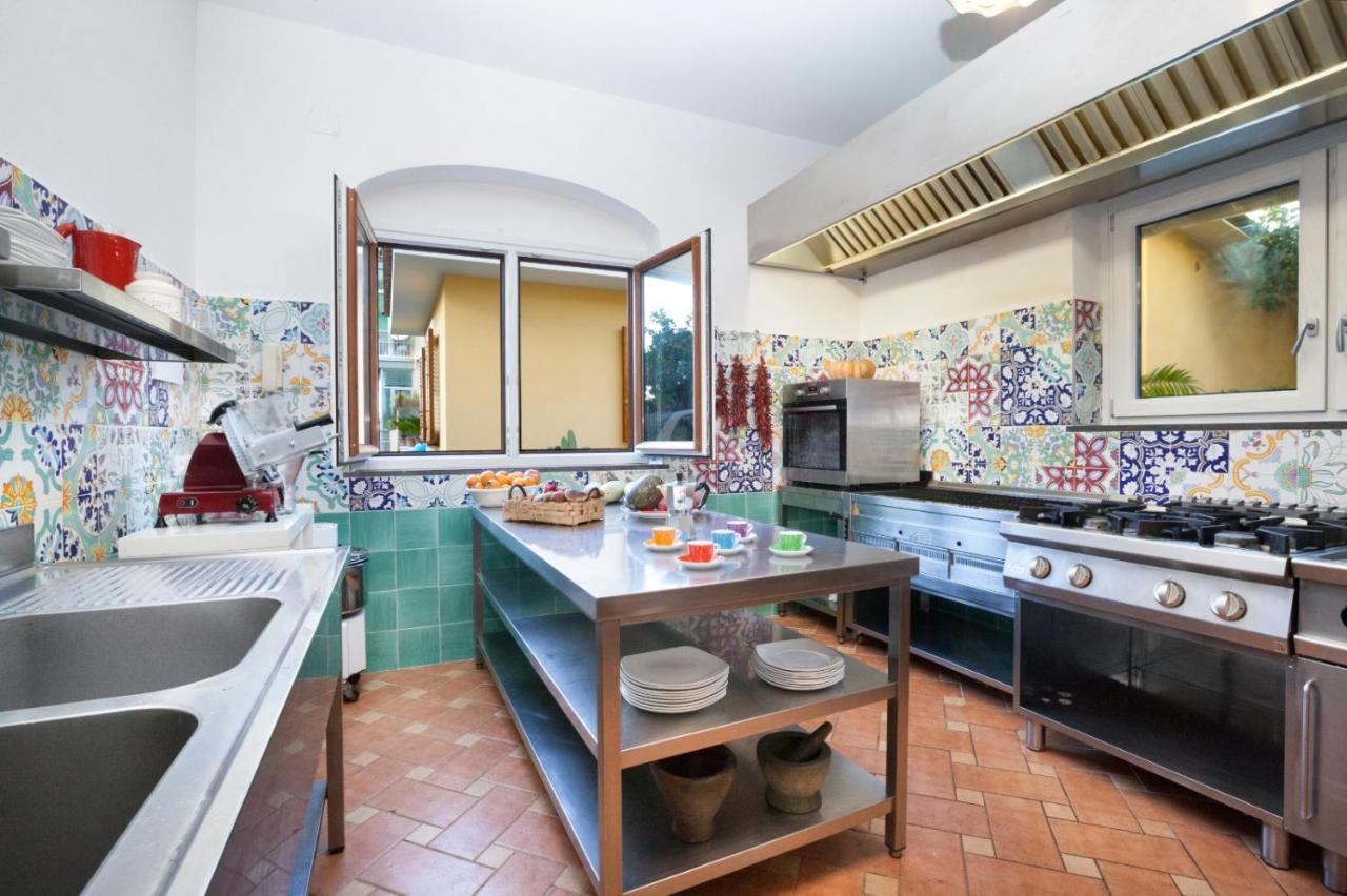 Casa Sorrento, Immerso Nel Verde A Pochi Passi Dal Centro Exterior photo